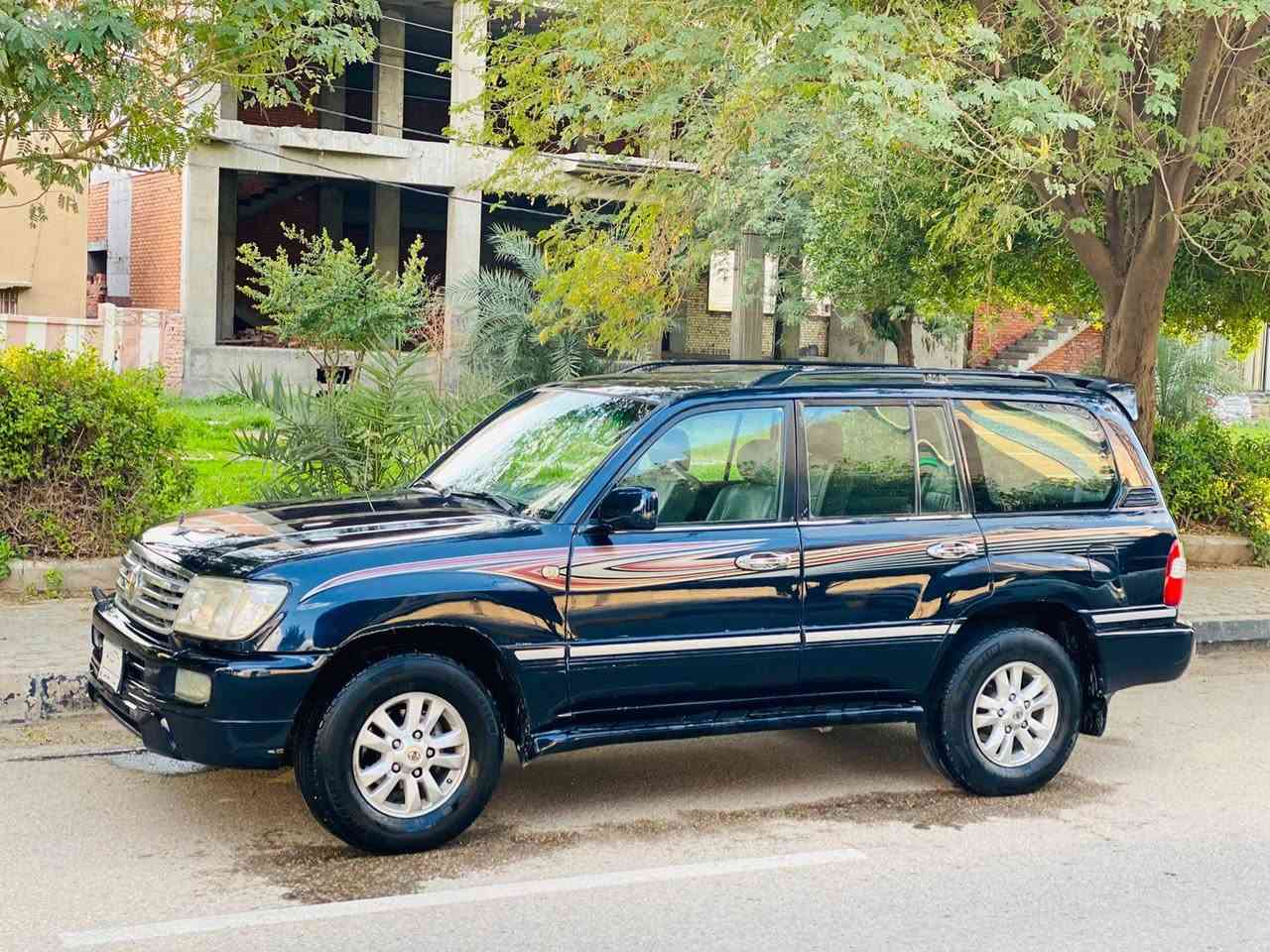 لا ندكروز موديل 2000محدثه 7خليجي سعر 108 سياره جديده وجاهزه مكفوله كفاله عامه من الضربه وتبديل مصبوقه جمالي فقط بدون دواخل مواصفات دفع رباعي  شاشه كبيره كامره كشنات كهربائي تدفه تبريد  غرفه جيده 7راكب حاديه جديده ١٠٠ب١٠٠ تخم تاير تبريد ثلج دبل تانكي محرك وكير مكفولات مكان السياره كربلاء المقدسة الستفسار اكثر تصال *********** كربلاء, العراق
