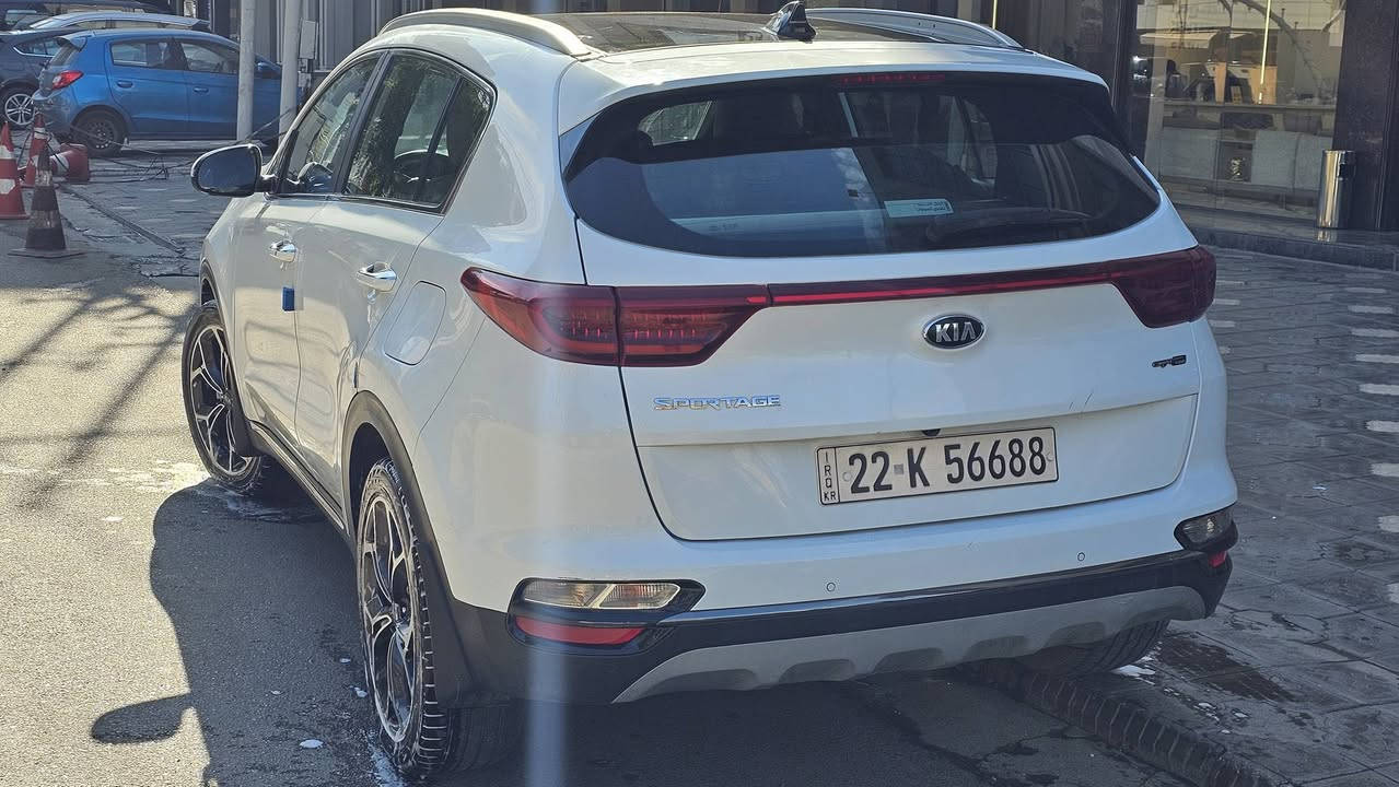 السلام عليكم
سبورتج 2019 جي تي لاين GT Lineفول ١/١ رقم اربيل 

المواصفات // ماشيه ٩٧ الف 

✅بانوراما

✅بصمة

✅مري شفط و اشاير بالمري 

✅هند بريك بصمه 

✅شاحن واير ليس 

✅انارة ترحيب 

✅اوتو هولد 

✅داخل جلد ملون

✅كراسي كهرباء جلد

✅شاشة 

✅كاميرا دوارة

✅حساس امامي وخلفي

✅بلاجكتور رباعي عدسة زنون 

✅لد نهاري زنون 

✅صندوك كهرباء

✅ستيرن رياضي

✅مانع انزلاق

✅مود درايف 

✅محرك ٢٠٠٠ دوش

✅فول تحكم ستيرن

✅تبريد بيانو 

✅قطعتين تبريد

✅وباقي المواصفات المعروفة بال GT Line 

💵السعر : 200 

بيها صبغ ربع البنيد كما موضح بالصور أثر حادث خفيف جداً 

وبيها طعجه بلبنيد خفيفه
***********
