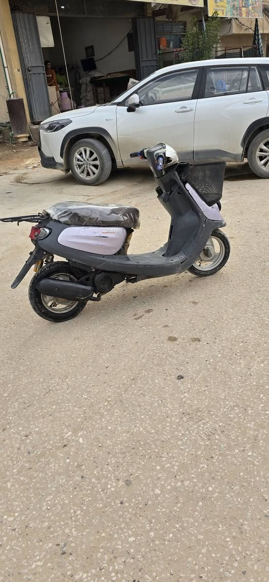 دراجه منغولي للبيع دراجه شغاله هندر واحد عوسه بس كفرات دراجه مشي شلعه شاصي مكفول دراجهه حلوه بس متروكه مكان كربلاء سعرها 200) وبيها مجال ***********
