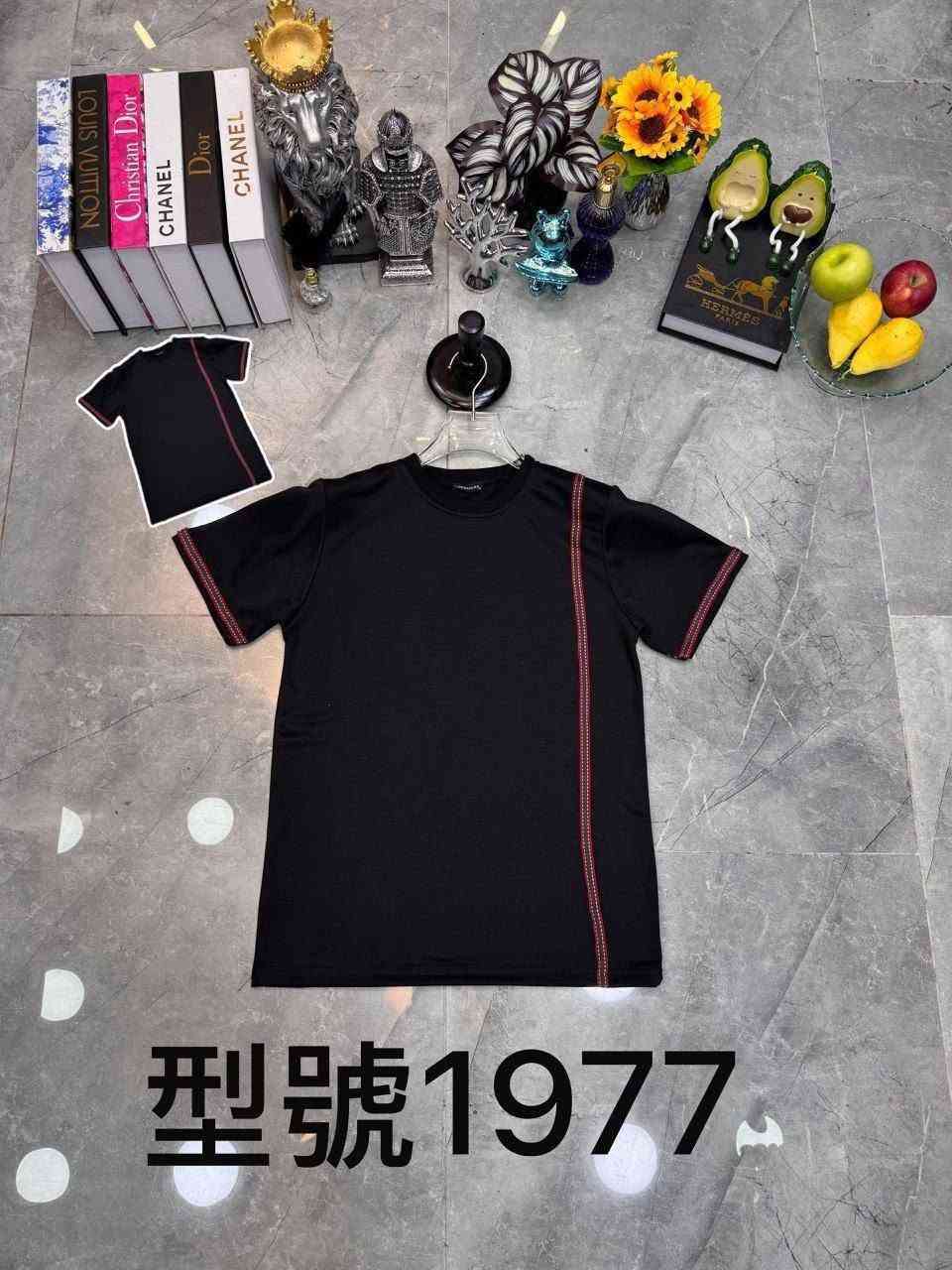 بدي اسود فقط  
خامه تركي فول ليكرا
 قياسات  M——3XL
الشد 10 قطع 42 الف


**إذا كنت صاحب هذا الإعلان وتريد حذفه لأي سبب، رجاءا أرسل رسالة إلى الدعم الفني**
