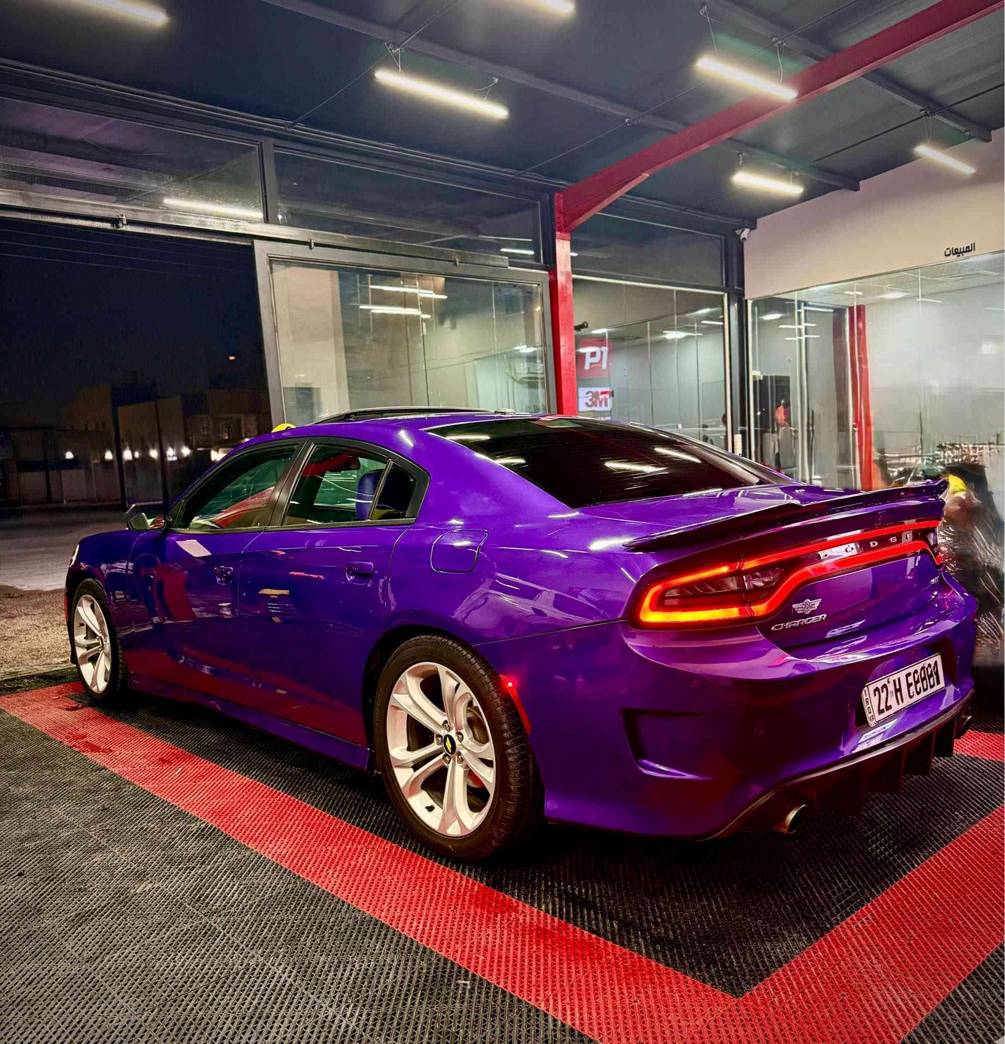 دوج جارجر خليجي 2019 GT
  رقم اربيل الحديث باأسمي السيارة  
المحرك: V6/3600 
 اللون : بنفسجي مميز
لااستفسار /***********

المواصفات : . 
*فتحة سلايد
* المصابيح الأمامية مع LED . 
* حساسات .
* شاشه كبيرة مع نظام ملاحة نفكيشن GPS .
* الشاشة مع اوپشنات SRT . 
* ويل قياس 20 انج GT plas
* مقاعد جلد  .بلون السيارة 
* كشن السائق كهرباء .
* تشغيل عن بعد .   .
* كاميرا خلفية .
* مرايا متحسسة للاضاءة العالية .
    *. كير شفتات .
* سوبر تراك باك 
عداد المسافة : 80 الف
السياره نضيفه وكلشي بيها عل وضع البلاد بس بنيد مبدل بلادي نفس اللون

مكان السياره : النجف

للاستفسار : *********** النجف, العراق
