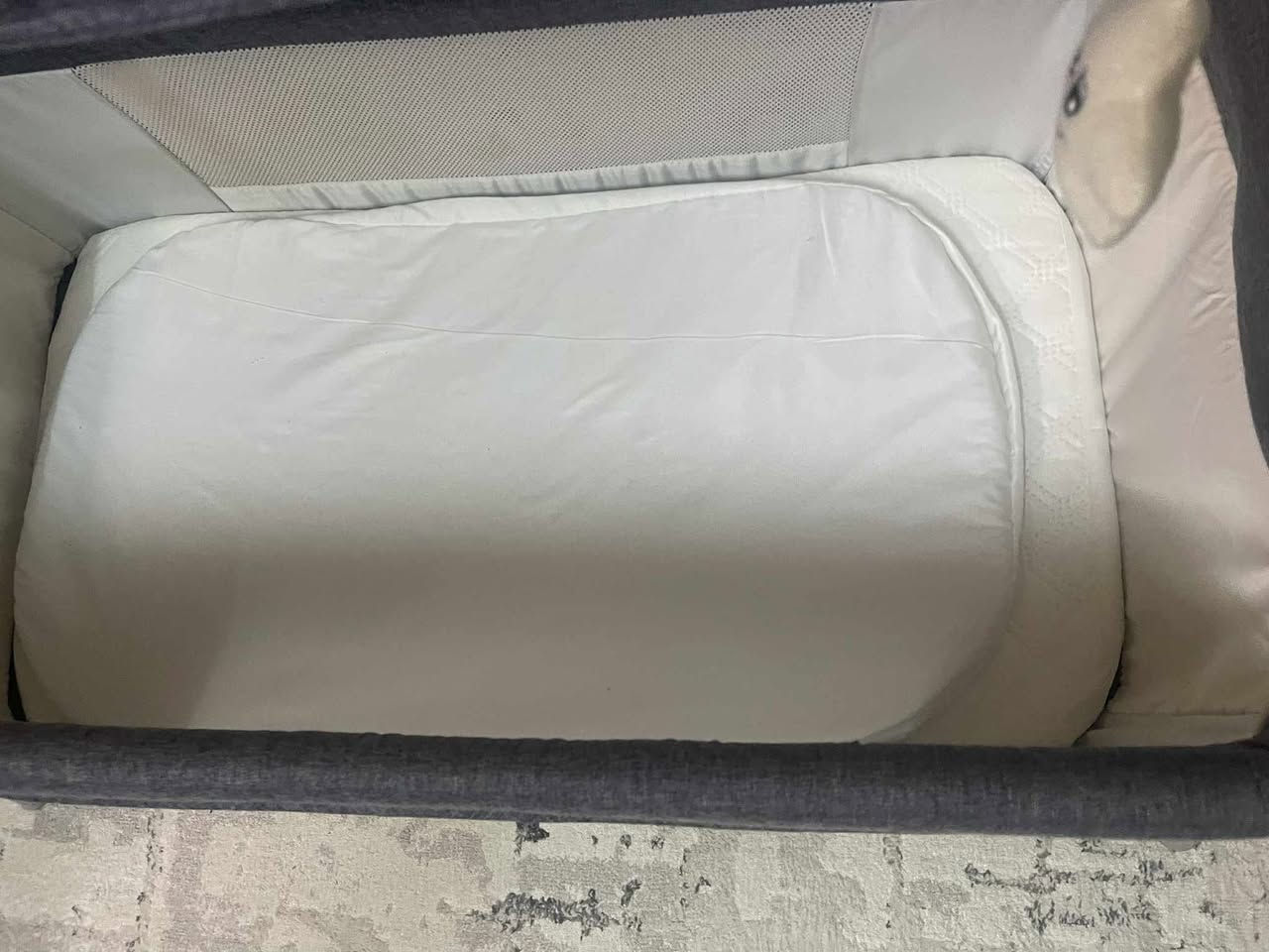 للبيع سرير هزاز نضيف
مابي عيب ماطور شغال
السعر ٦٠ العنوان السماح


**إذا كنت صاحب هذا الإعلان وتريد حذفه لأي سبب، رجاءا أرسل رسالة إلى الدعم الفني**