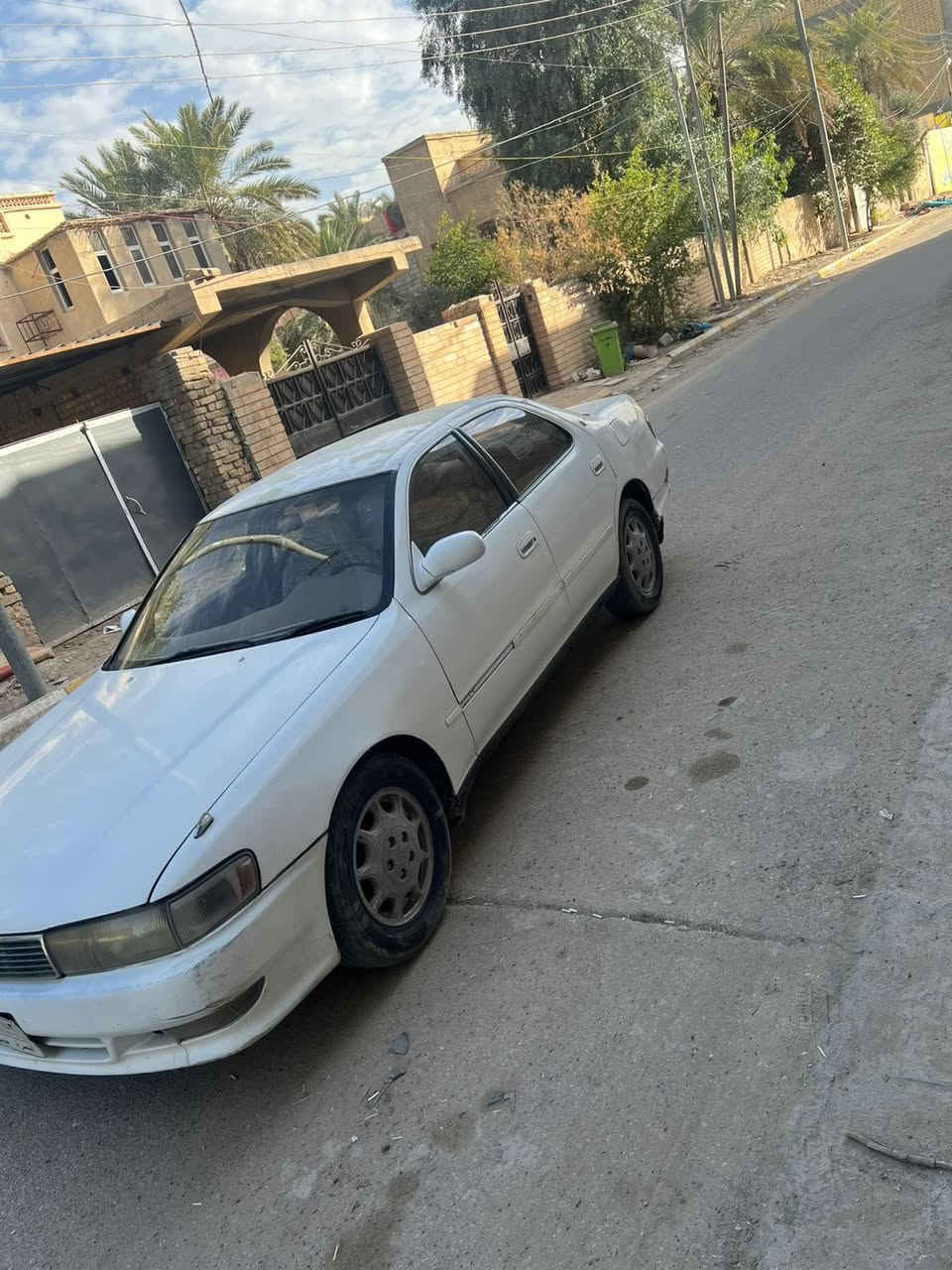 السلام عليكم كرسته موديل ٩٥لون ابيضّ كير ومحرك ونجي بالكارتون حاويه  تخم تاير حدادة دواخل جديده مكفوله من الكص والنغل جثه متجايه فقط تكم مامتعوره سياره حلوه ومناسبه ترايك ١٨٠شرط تبريد ثلج وي سويج تحويل مباشر سنويه منتهيه بل١٩.    #سعر ٤٥وبيه مجال بسيط وترهم مراوس عنواني ناصرية مركز الإسكان الصناعي هاتف ***********
