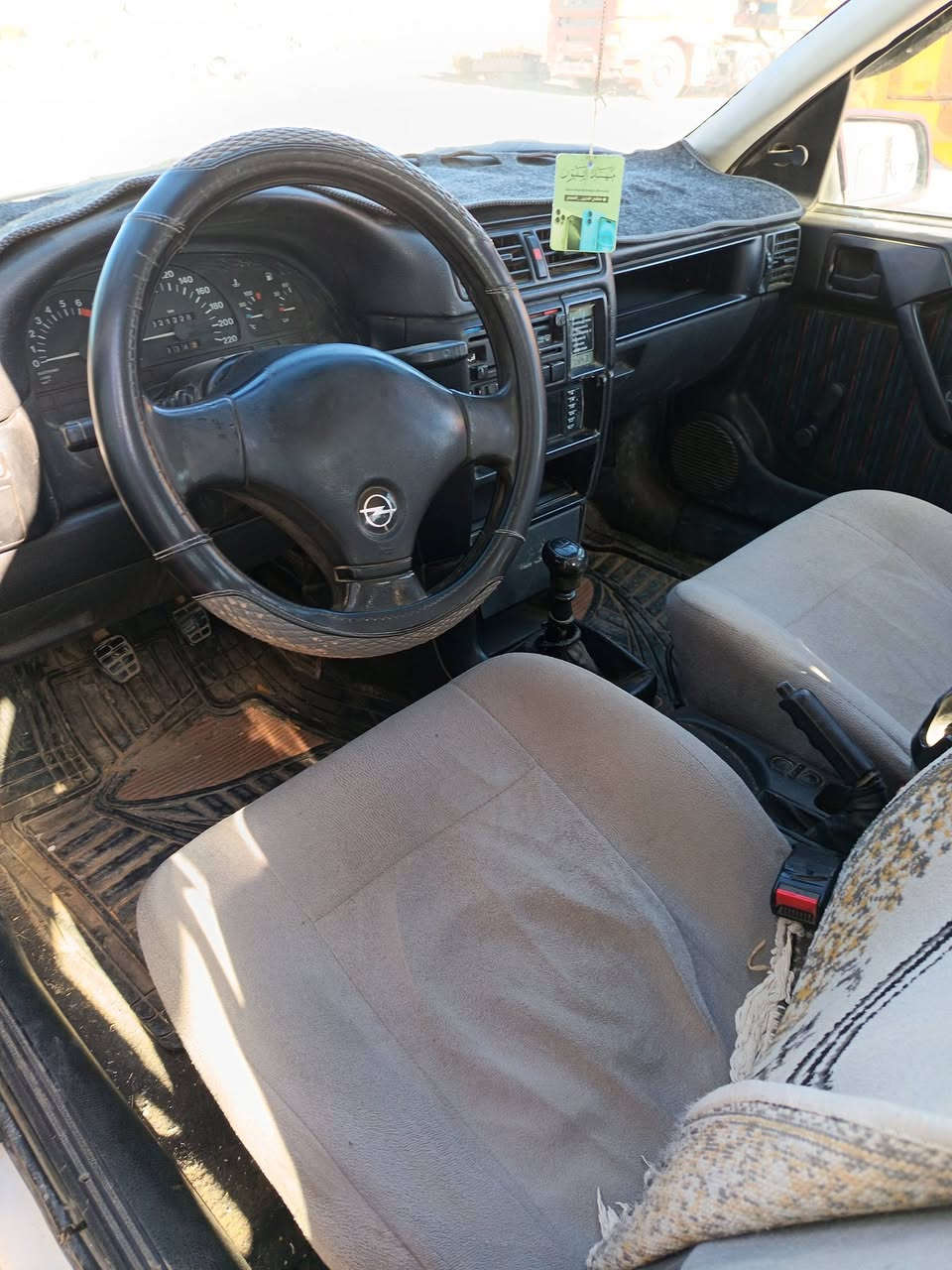 السلام عليكم للبيع فكترا 18 موديل 91 رقم اربيل سنويه ل 2031 شرط التحويل كفاله من الدعاميه للدعاميه ‪  مكانها العلم للستفسار***********
