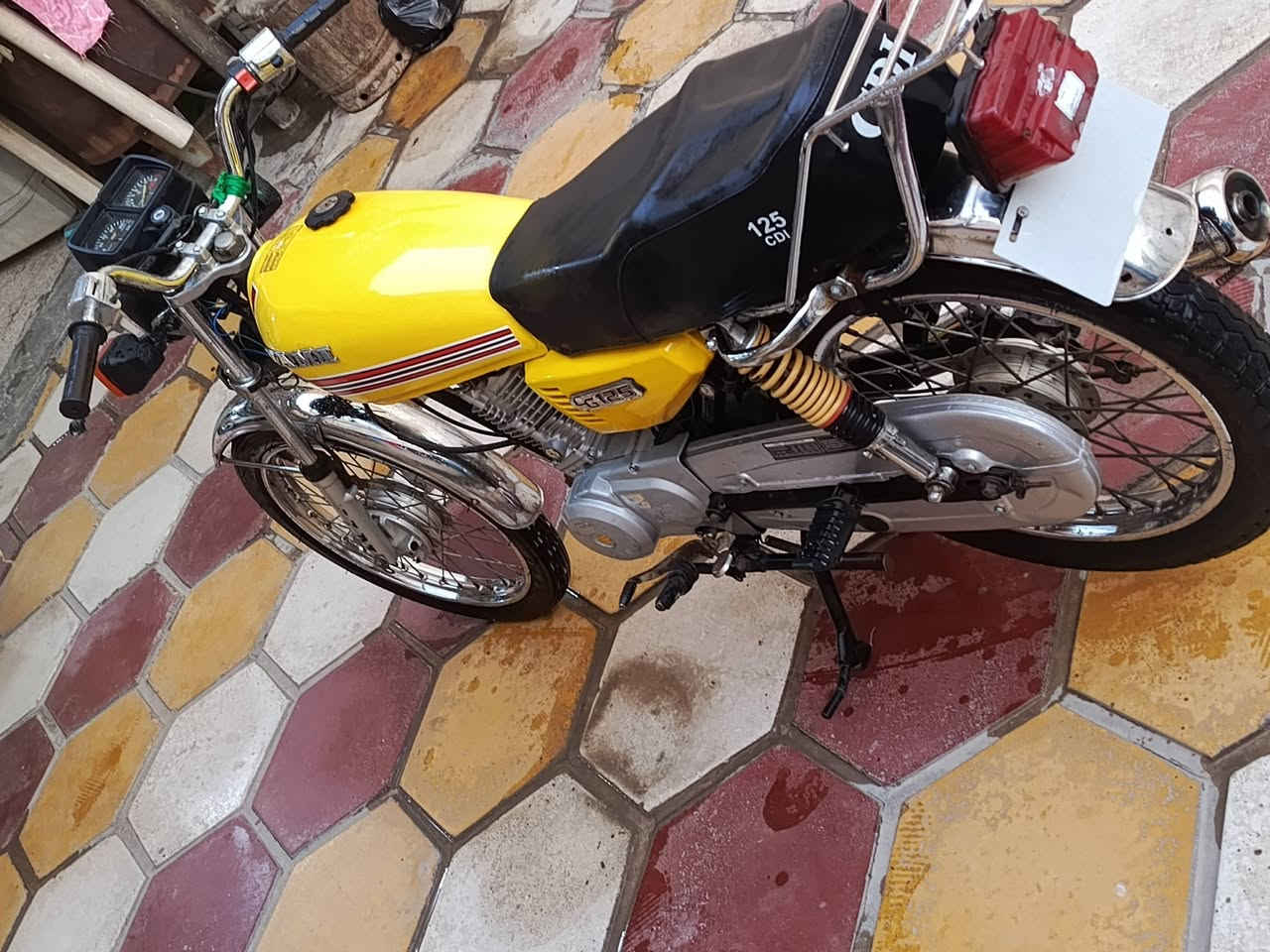 سلام عليكم نامة شبة موديل 21 اوراق اصولي كاملات جاهزة للترقيم  بيهه بستم فقط جاهزة الدراجة اي نقص مابيهه السعر 700 وبيهه مجال قليل   مكاني ناصرية مركز قرب المستشفى التركي الشراي خاص وتدلل


**إذا كنت صاحب هذا الإعلان وتريد حذفه لأي سبب، رجاءا أرسل رسالة إلى الدعم الفني**