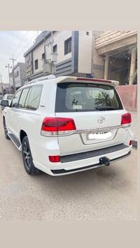 للبيع   او المراوس بلكزز موديل ١٦ او ١٧  او لاندكروز موديل ٢٢  لاندكرو...