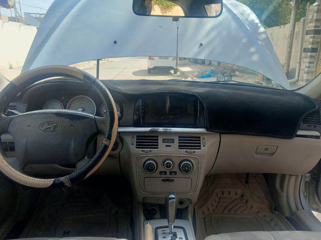 السلام عليكم /سوناتا 2007 محرك 2400 كير ومكينه نضيفات تخم تاير جديد صدر جديد سياره مناقصها شي مصبوغه عام وبيها كم طخه السعر 85 رقم تلفون *********** بغداد, العراق
