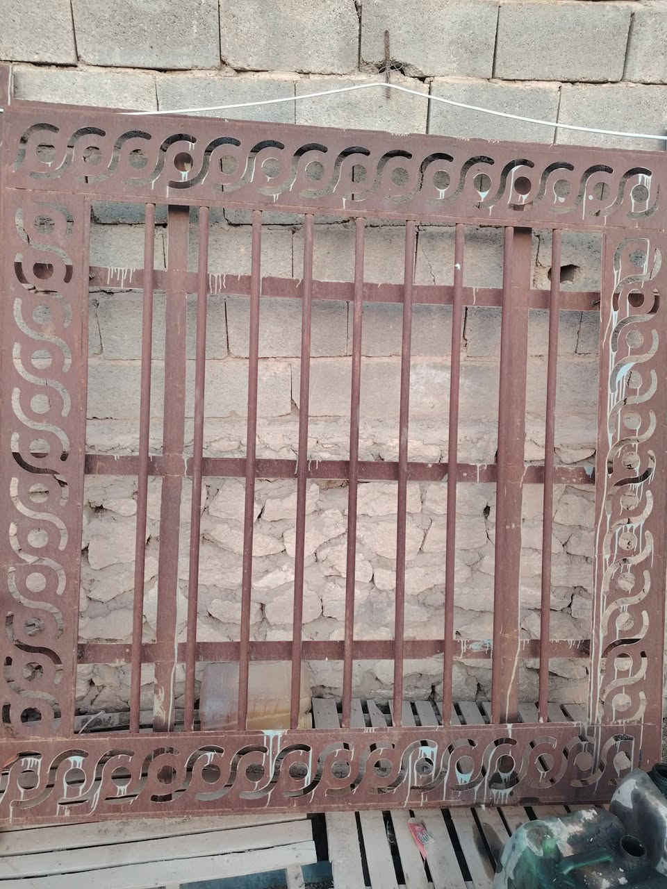 علق ع الصورة لتريد سعرها واني ادخلك خاص
او اتصل ***********
