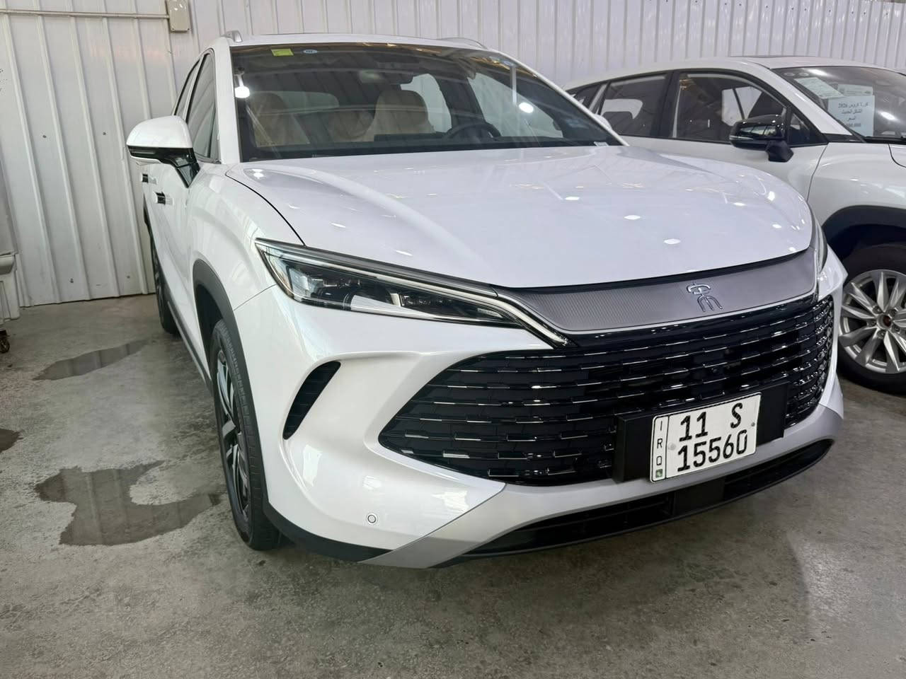 شركة عمر العبيدي لتجارة السيارات  تتوفر بي وايد دي سونك ال ماشيه 2000 بحالة الزيرو 
موديل 2025 
اربع كامرات ورادار
بصمه كشن كهرباء
صندوك كهرباء
بانوراما  
حساس خلفي امامي 
تبريد قطعتين السعر 31.700.000 مليون دينار للاتصال ***********
