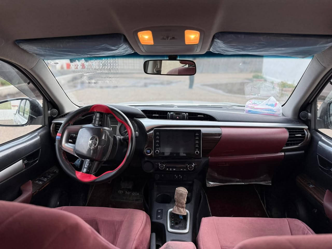 السلام عليكم اخوان للبيع تيوتا 2021 فول مواصفات ساز مكفوله من صبغ و رصعه تحويل ثاني يوم سيارة كلش نضيفه ماشيه 110  تخم تاير جديد سيارة ما تحط عليه الف دينار السعر 265 بيه مجال قليل التواصل *********** غير متواجد على فيس فقط اتصل و على واتساب
