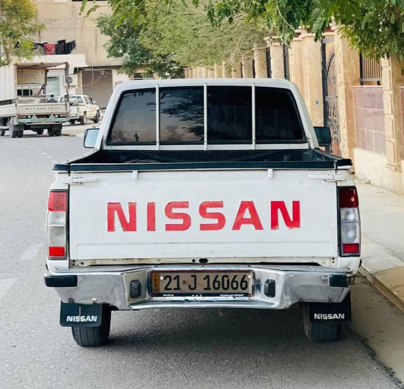 نیسان پیکاب2008  تاک  
سەنەوی تا ٢٠٢٨ مانگی ٣ تازەیە
بە شەرتی وەکالەو تحويل 
دوو شوێن کارتی هەیە 
سەیارەکە زۆر توندو تۆڵە 

سعر لە کۆمێنت داوابکە ڕاستەخۆ بۆت دیت 📩 

بە شەرتی گێڕو مەکینەو ئەکسڵ 

ژمارەی خاوەنی 
***********
***********
