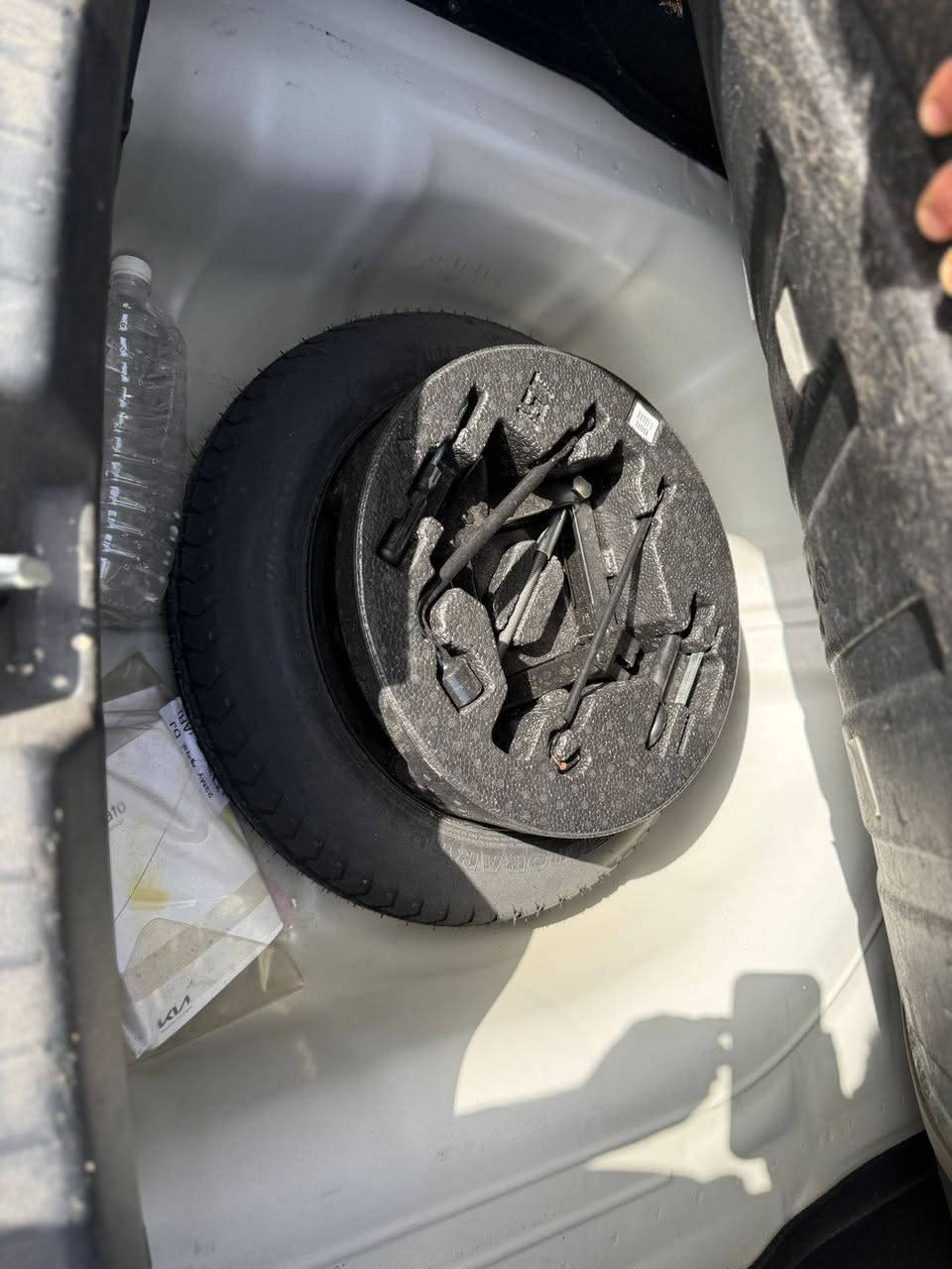 سيراتو موديل ٢٣ خليجي مواصفات عاديه محرك ١٦٠٠ ماشيه ٢٢ الف سياره جديده مكفوله من الصبغ بيه ملاحظات بسيطه رقم اربيل بسم شركه مكان السياره نجف سعرها ١٦٥


**إذا كنت صاحب هذا الإعلان وتريد حذفه لأي سبب، رجاءا أرسل رسالة إلى الدعم الفني**