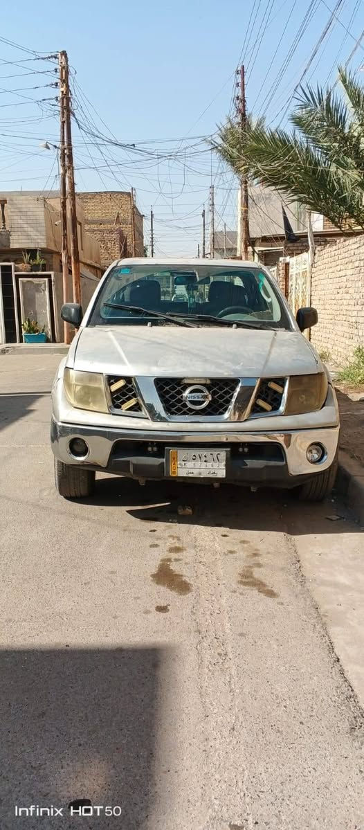السلام عليكم 
نيسان فرنتيرة 2005رقم بغداد مشروع وطني سنوية ل29كير مكينة محورة فيفتي 3000خير من الله مكاني بغداد الحسينية السعر ب60بيها مجال حك الجية
هاتف ***********
