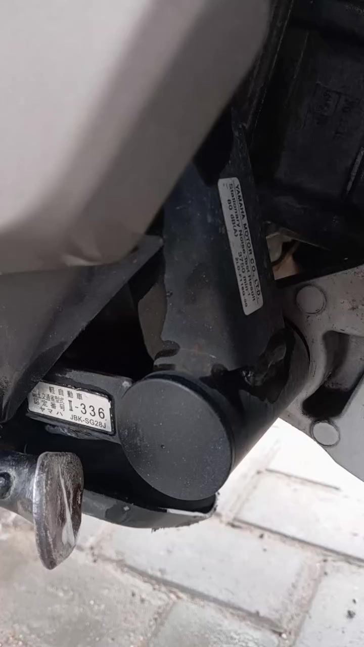 سلام عليكم 
دراجه ماجسته اس 2017
ماشيه 51 محرك كفاله برغي ممفتوح 
هاي صورها 
المكان بغداد مدينة الصدر 
الرقم ***********
