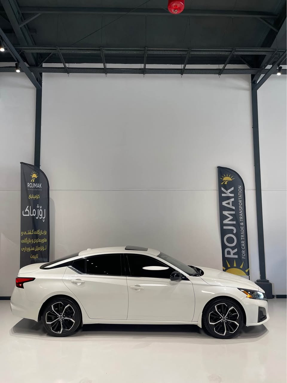 nissan Altima 2024 SR plus
تەنها بۆنیتی بۆیاخە بێ ناو گرتن — ٣٠ هەزار مایل ڕۆشتووە 
ئێرباگی تەقیوەو سستم کراوەتەوە — بێ دەبڵ ئەکسلە❌
زۆر زۆر تازە و جوانە - سارد و شوخت و تەعدیلی نیە 
ڕەقەم کاتییە ٣ مانگی لەگەڵە - شوێن سلێمانی 

1N4BL4CV8RN347936

***********
***********

نیسان التیما مودیل ٢٠٢٤ مواصفات اس ار بلاس 
بس بونیت صبوغ بدون دواخل — سیت رادتر بلادیە
ماشیە ٣٠ الف میل — ارباکات طاک یرجع سستم بلادی
بدون شوخط بدون تعدیل بدون رسعە —- بدون فور ویل❌
سیارە بدون رقم ( رقم کاتی فحص مؤقط) —- مکان سلیمانیە

1N4BL4CV8RN347936
***********
*********** السليمانية, العراق
