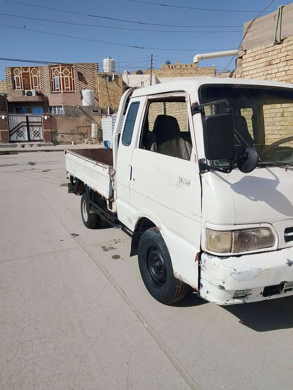 رقم الانتصال *********** كيه بنكو للبيع رقم بصره راعيه يمي مكينه جديده توني شاده كير جديد بس بي  الثالث يفلت بس تبدله صفره مال نمره. كهربائيات شغال تخم تاير. باتري جديد حداديه جديده.  /سعر 35 وبيه مجال مكان ناصريه قضاء الشطره
