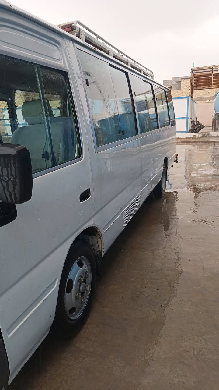 سلام عليكم كوستر ٢٠٠٤ كير محرك  اكسن تبربد كفاله تحويل مباشر بسمي شخصيا مصفره من كلشي بيه مكانات صبغ ابيعلك صبغ عام السعر ١٧٠ ورقه
مكاني بغداد
***********
