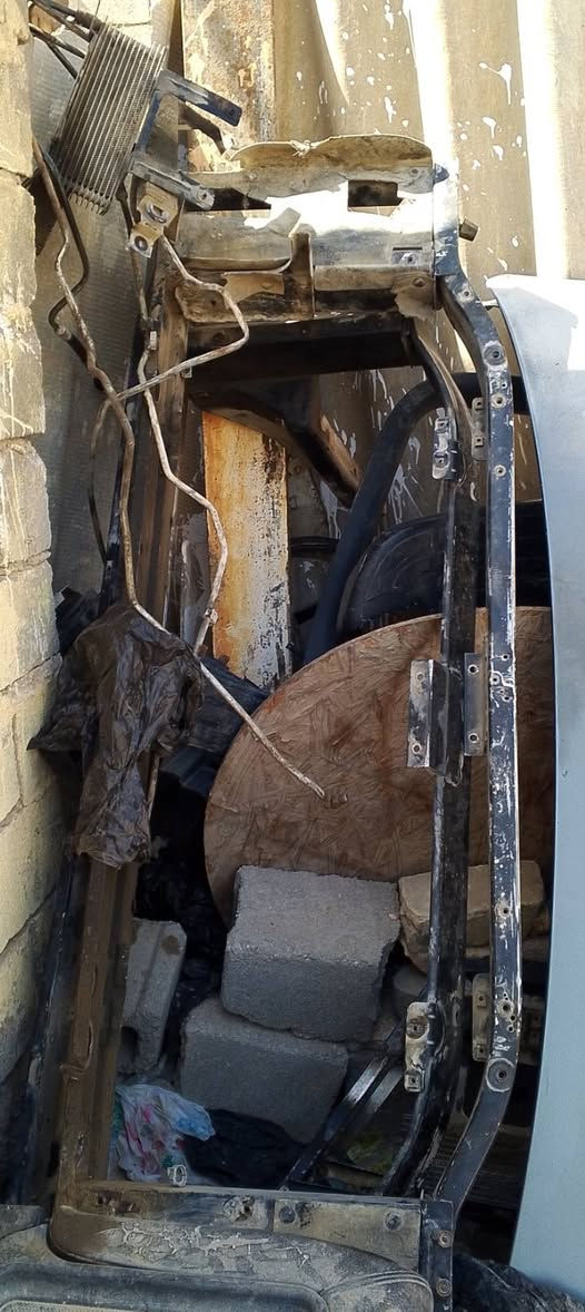 غراض الفينيه 6 برغي بسعر مناسب الزبير المربد القديم ***********
جام. صفح جام داعه
كمبريسر
باور 
دينمو
مكاين جام
بنيد 
جاملغ
