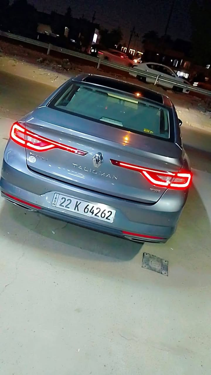 رينو تاليسمان ٢٠١٨ فولفقط باب السائق مصبوغ وخشم الجاملغ المواصفات :
* شاشة كبيرة ايباد وتم اظافة نظام اندرويد اوتو و كاربلي 
* كشنات كهربائي
* كشنات تدفئة وتبريد
* نظام أوتو بارك
* قطعتين تبريد
* داخل 7 الوان
* بردة صندوق اصلي شركة
* ليدات امامية لايت ودعامية
* لايتات زينون اصلي عالي وناصي
* أوتو لايت
* كاميرا خلفية
* حساسات امامي وخلفي وجانبي
* رادار خلفي
* رادارات جانبية
* بانوراما
* تحكمات ستيرن
* كروز سرعة وليمتر
* اشارات مرايا
*  هاندبريك بصمة
نضام تحديد مسار
* نظام خرائط العراق
* انظمة قيادة ٥ متنوعة سبورت وايكو وغيرها
للاتصال:***********
