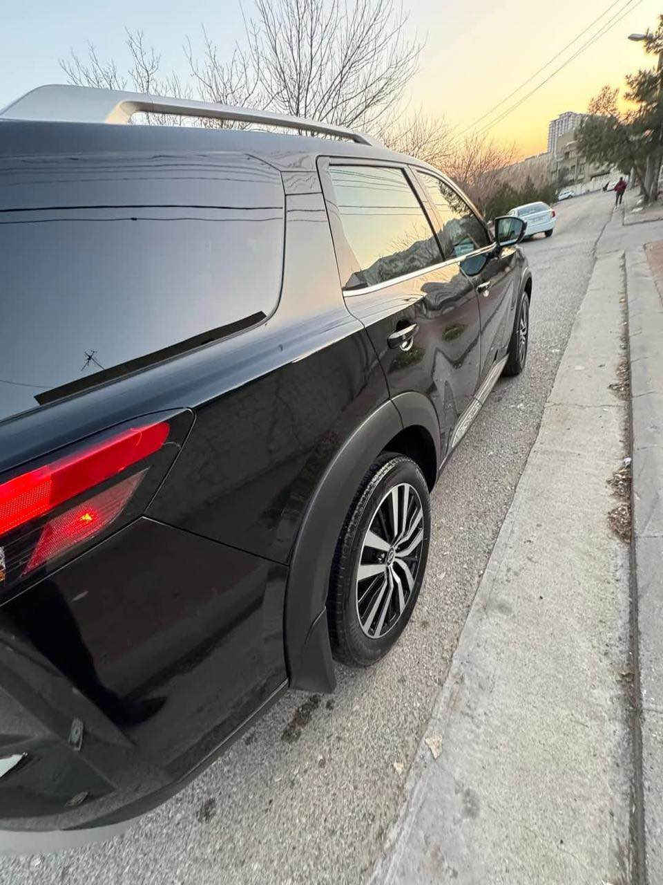 السلام عليكم ورحمة الله وبركاته

🚘 للبيع | نيسان باتفندر بلاتينيوم 2023📍 الموقع: بغداد – القادسية📍 رقم السليمانية

⭐ أعلى فئة (Platinum) – مواصفات كاملة

✅ دفع رباعي (4WD)✅ 5 مودات قيادة✅ سقف بانوراما كامل✅ داخلية جلد قرميدي فاخر✅ كاميرات 360 درجة✅ شاشة عرض على الزجاج الأمامي (Head-Up Display)✅ بصمة تشغيل✅ بصمات أبواب✅ تشغيل عن بُعد✅ تبريد المقاعد الأمامية✅ جميع مواصفات البلاتينيوم الكاملة

📌 حالة السيارة:• الممشى: 24,000 ميل فقط• تبديل: باب واحد• الضرر السابق: باب خلفي فقط• الأيربكات: سليمة 100%• صور الحادث والسونار متوفرة للمشتري الجاد

💰 السعر: 270 ورقة وقابل للتفاوض بالمعقول

🚗 السيارة نظيفة جداً، استخدام خفيف، جاهزة للفحص بأي مكان يتم الاتفاق عليه.

📞 للاستفسار:0774045065 بغداد, العراق


**إذا كنت صاحب هذا الإعلان وتريد حذفه لأي سبب، رجاءا أرسل رسالة إلى الدعم الفني**