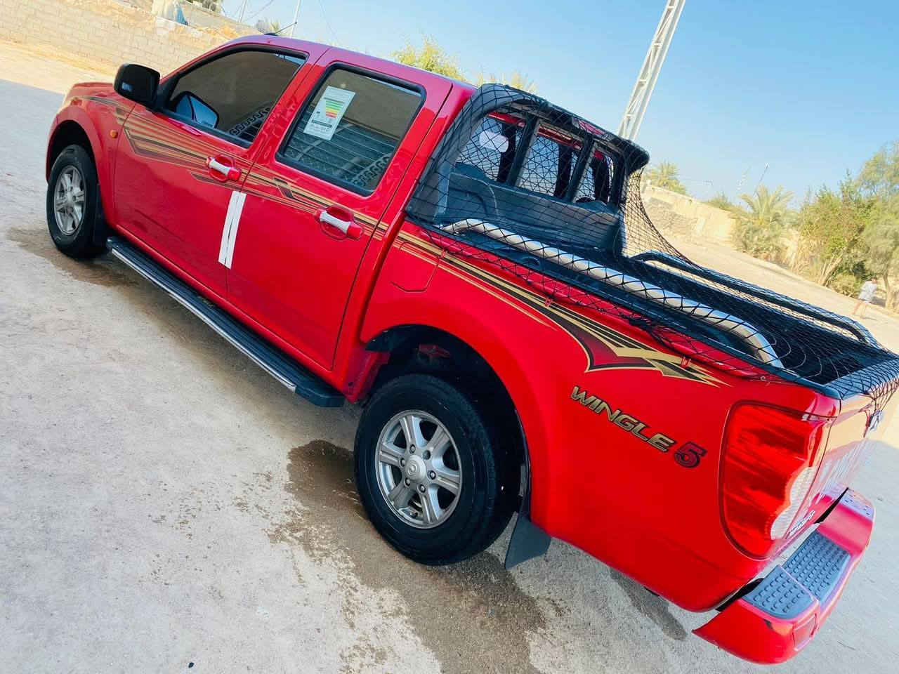 سلام عليكم للبيع بيكم كريت ول موديل 2020 مكفوله كفالة عامه كير محرك اكسن حداديه  تخم تاير جديد سياره جاهزه ماشيه 190الف سبير مانازل رقم قادسيه مداور مباشر السعر 103وبيها مجال المكان ديوانيه الحمزه الشرقي للستفسار الاتصال على الارقام التالية ***********
***********
