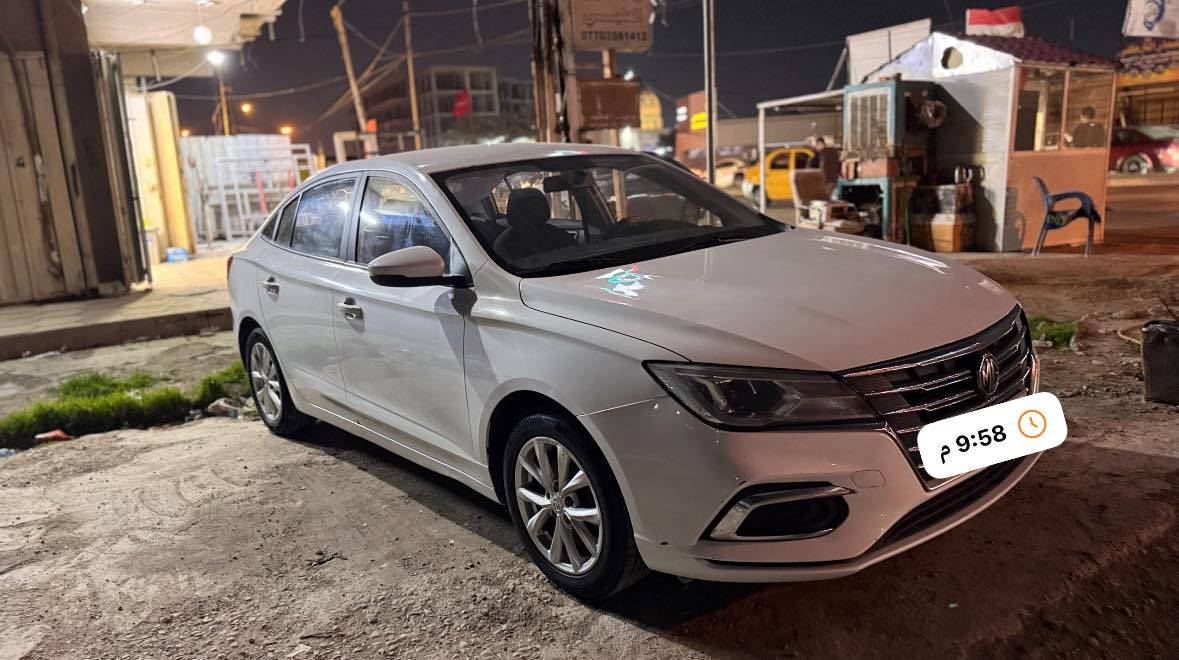 السلام عليكم ام جي للبيع موديل 2022 رقم دهوك تحويل اووكاله سيارة جديدة حيل اي نقص مابيه مكفوله كير مكينه صدر تبريد تدفئة تايرات كامله كل غراضه كاعيات العده الكتلوكات بيه صبغ جاملغ وباب خلف السايق والدوسه  ماشيه 168الف كم السعر 87 ورقه وبيها مجال بسيط مكان السيارة بغدادللاستفسار ***********
