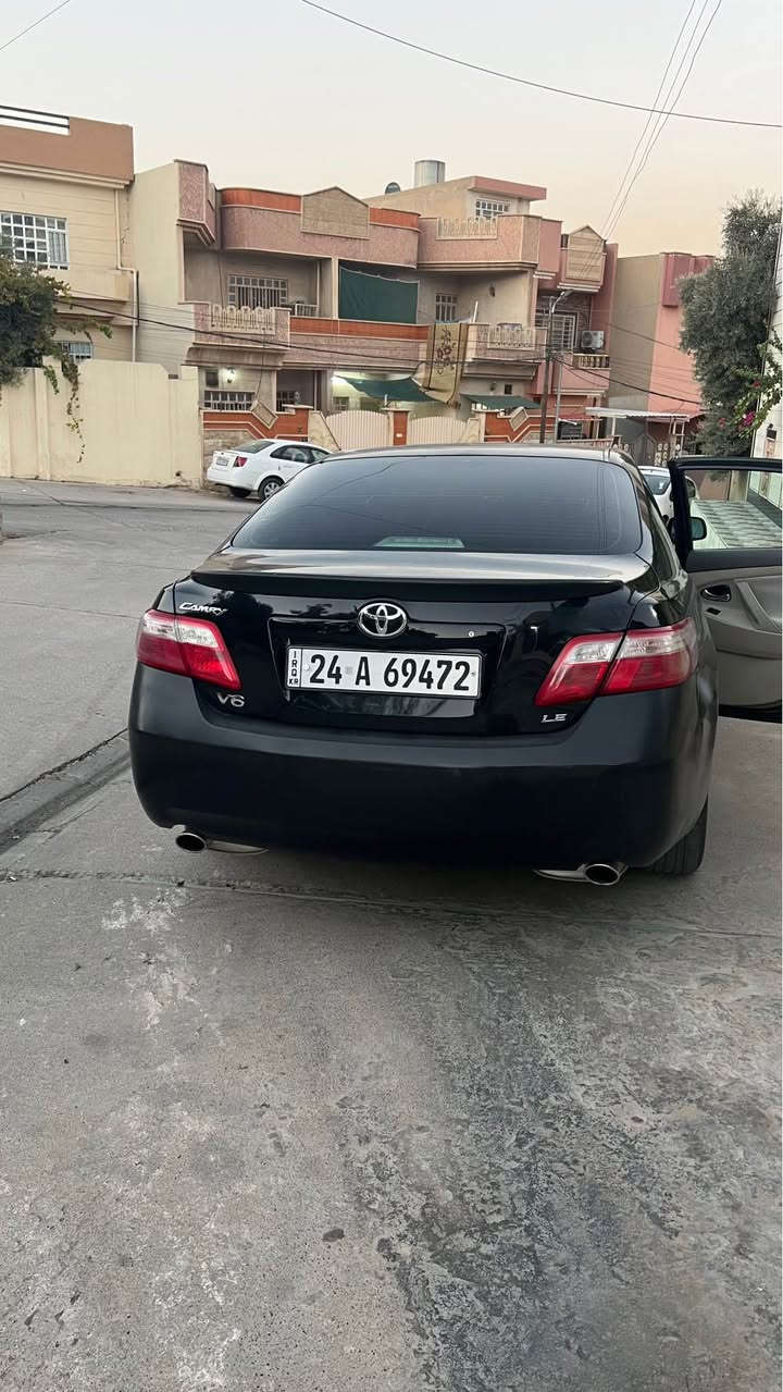 كامري 2009محرك افلون كير محرك تبريد طخم كلو جديد سياره 3قطع صبغ  بدون ايرباك بشرط …. سقف مقحل  سياره ترايك وين ماتحب على ايدي موصفات بصمه جام اوتو تشغيل عن بعد لايت زنون سياره بلاديه وحلوه 
 مكان موصل 
*********** موصل, نينوى
