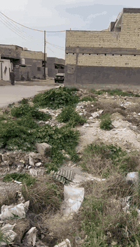 كاع في الدورة البعيثة مساحة ٩٣ واجهة ٦ نزال ١٥ مجمع النسور ٢ السعر ٤٥ مليون قابل للتفاوض ***********
