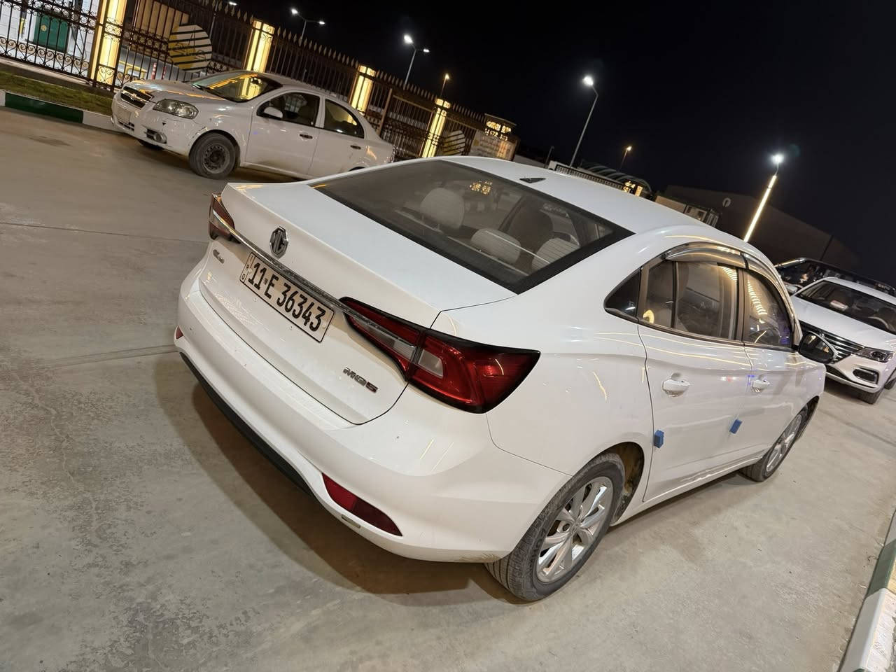 MG 5 2023
ام جي فايف للبيع ستندر 
سيارة نضيفة بيها بارد قليل 

سعر ٩٧ ورقة


**إذا كنت صاحب هذا الإعلان وتريد حذفه لأي سبب، رجاءا أرسل رسالة إلى الدعم الفني**