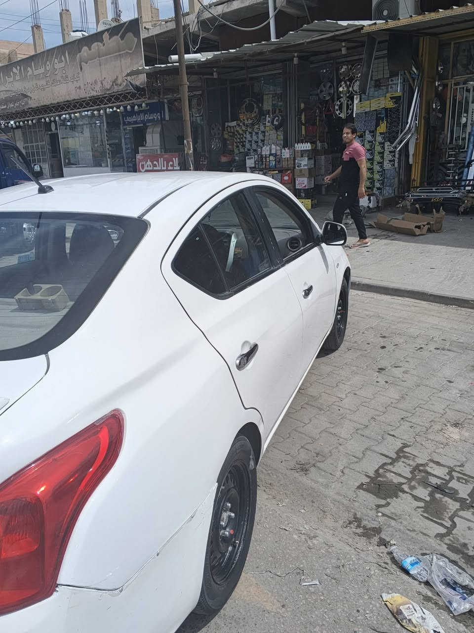 سلام عليكم نيسان سني هندي لبيع بيهه أربع قطع صبغ مديل 2020وحالوب سعر80 بكانك نجف ***********وتساب
