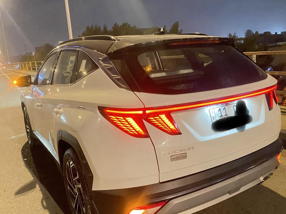 توسان موديل 2025 خليجي حره
المشي 25الف بعده جديده الشكل الحديث تو كلر
محرك 2000 دوش
اربع وضعيات قيادة
اللون ابيض + قماره اسود ابلاد مو تغليف 
اضائه LED بالكامل
فول تحكم ستيرن
الدشبول امطعم المنيوم
شاشه متصله+تدعم كار بلاي+اندرويد 
جنطه كهرباء
تشغيل عن بعد
تحكم استيرن جهتين
دخول ذكي
مثبت سرعة
قطعتين تبريد
بصمه تشغيل
حساسات ضغط الإطارات 
شاحن وايرليس
كشنات كهرباء
اريل نفگيشن
حجم الاطار 19
داخل ابيض مخمل
هاند بريك كهرباء
مانع منحدرات
اوتو هولد
مانع تزحلق
مري شفط وتفتح عند الاقتراب+
المري بلون الاسود+اشاير
اضائه ابواب الترحيب
بردات خلفيه
تشغيل انارة عند الدوران
حساسات اماميه + خلفيه
السياره بيه بارد بل جنطه والجاملغ الخلفي من صفحه الصدر شي كلش بصيط البارد بدون صبغ تكحيل فقط مال رجعه بك 
مكان السياره بغداد / 

رقم صاحب سيارة ***********
.:: السعر 243بيه مجال::.
