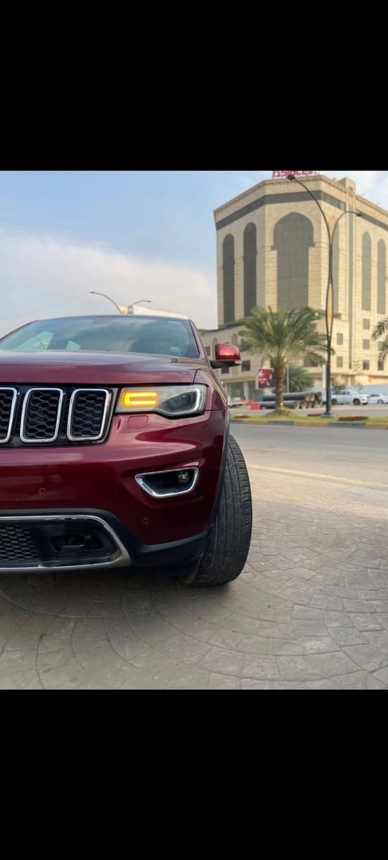 ‎جيب 2017 خليجي
فول مواصفات 

‎محرك 6 سلندر 

‎🟪ســعــر👾 :: 255

‎العداد :99 KM 

‎المواصفات ::

‎دفع رباعي 4x4

‎صفي المقاعد الأمامية كهربائية

‎ذاكرة لحفظ وضعيات الجلوس 

‎صفي المقاعد الأمامية مع تدفئة 

‎ويل قياس 20 انج

‎مقود السائق كهربائي 

‎تدفئة ستيرن 

‎سقف بانوراما

‎شاشه كبيرة 8.4 انج

‎نظام الملاحة (GPS) 

‎نظام خاص للطرق الوعرة 

‎مصابيح امامية زنون 

‎المصابيح الأمامية مع LED لايت 

‎كشافات ضباب بروجكتر زنون 

‎تشغيل عن بعد 

‎صندوق كهربائي

‎حساسات أمامية 

‎حساسات خلفية

‎كاميرا خلفية

‎بخاخ ماء لتنظيف المصابيح الامامية

‎مرايا بخاصية التعتيم الذاتي 

‎مرايا جانبية قابلة للطي

‎بلوتوث تلفون 

‎محدد سرعة 

‎نظام تشغيل واطفاء اوتماتيكي للمحرك للتوفير من صرف الوقود . ( Auto Start System )

‎نظام بريك اوتماتيكي ( Auto Break System )

‎مكان السياره : بغداد 

‎اي ستفسار على هذا الرقم 

***********

اتصال أو واتساب فقط خاص مغلق
