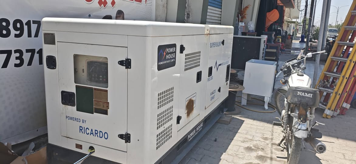 السلام عليكم مولده للبيع بور هوس 260امبير استعمال شهر بعدهي جديده الاستفسار ***********
