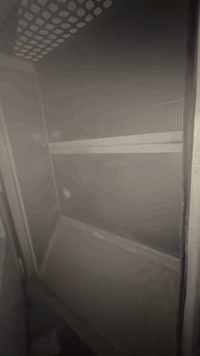 سلام عليكم مولد بيركنز جبيلي حجم ٢٥٠كيڤي ماخذه زيرو شغلته فقط ٥٠٠ ساعه للبيع مكانه بغداد لشراي يتصل *********** إذا بالك تكسر بحلال العالم لتخابر افضل لاسعار معروفه
