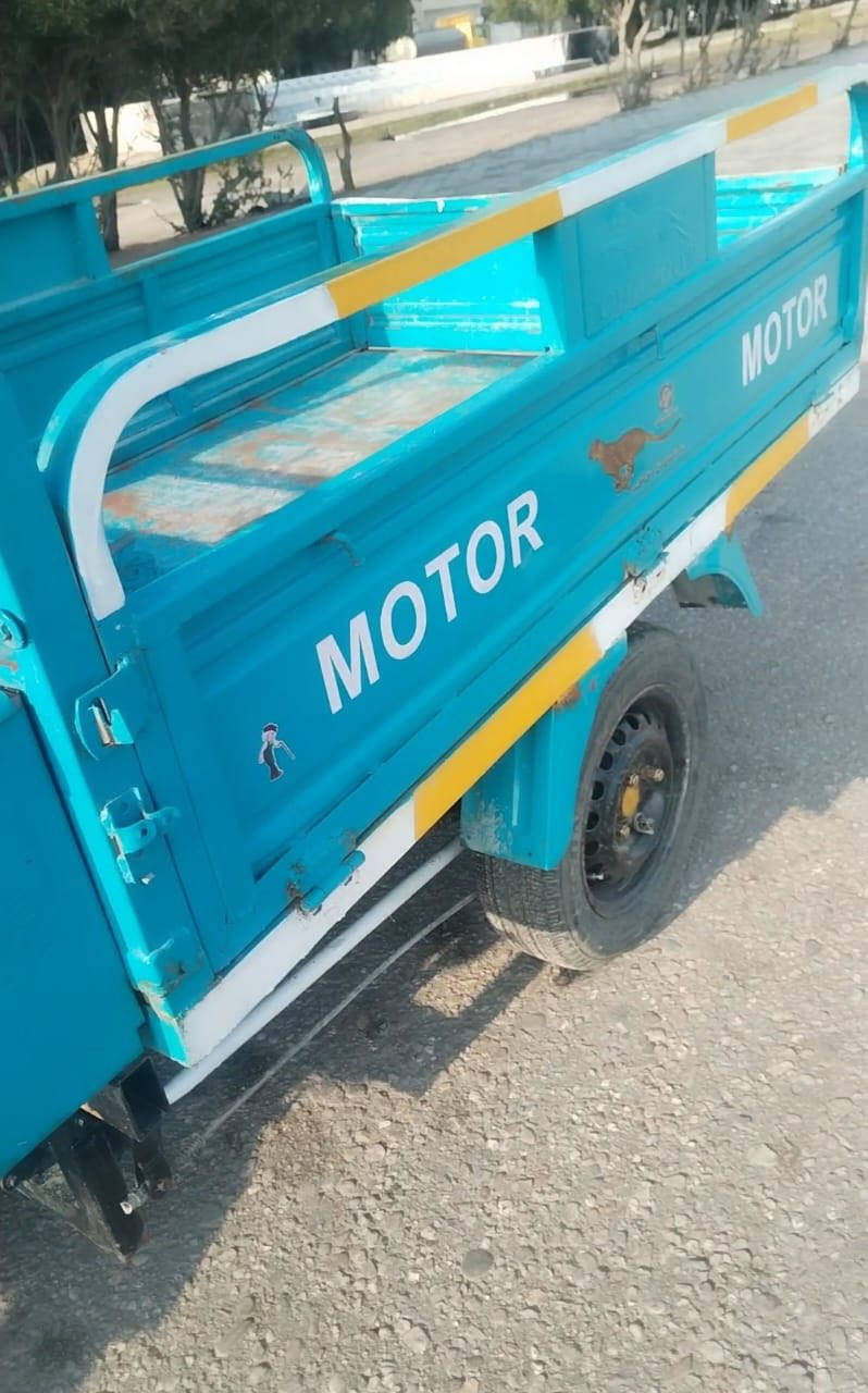 البيع موديل ٢٠١٨ مكان هارثه قرب سيد سامي سعر خاص وبيك خير وتدلل *********** محرك كارتون بعده
