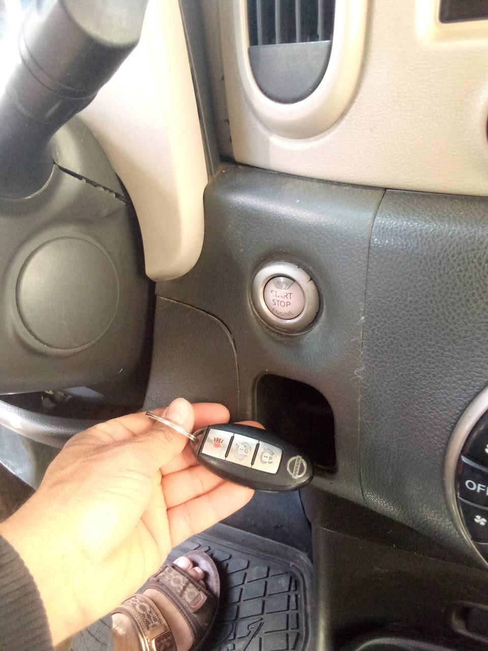 نيسان كوبي صول موديل 2013رقم بغداد السعر 70ورقة وبي مجال رقم الموبايل ***********
