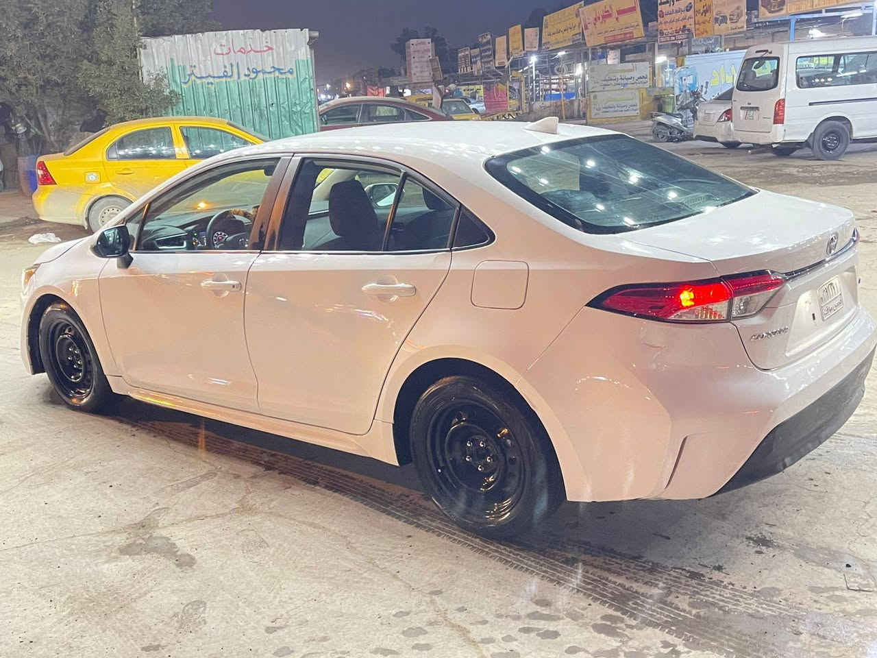 كورولا 24  امريكي دخلت معوقين ومالحكت اسجله وصلت للهزه احنه مجموعه كروب فوك ١٥٠ نفر التقينا بالمدير ومنتضرين توقيع بس يعني هال ايام  تنفتح وهوه تسهيل بيد الله بس اني مستعجل ع فلوس معروضه ب110 وبيهه مجال للشراي
مكاني الغزاليه  
 ٠٧٧٠ ٨٣٥ ١٠٩٥
