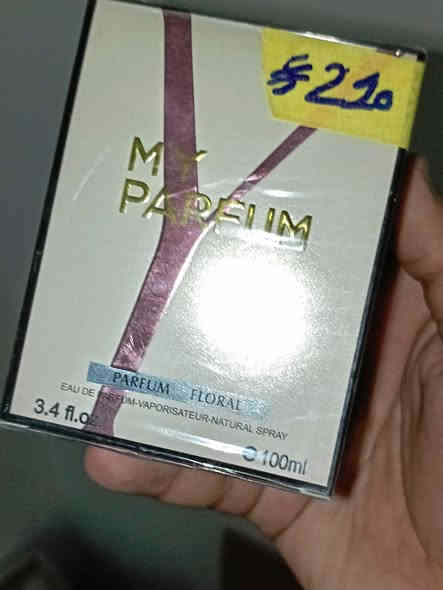 شلعة عطور تصفية مولات اوربي 🔥
العدد بين الـ85 الى 90 قطعه الكل جديد اكو كم قطعه فقط مفتوح سلفان 
كله جديد 
السعر 255 الف قفل قفل قفل واصل لباب بيتك 🔥
***********
