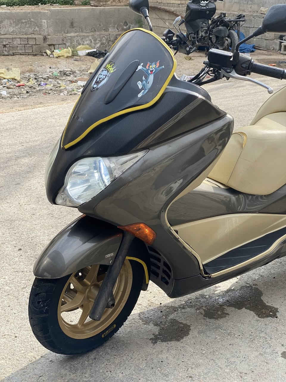 فورزا صفر ١٠ سرائيلي
مواصفات_ABS_تدفئه يدات_مسجل 

مكينه خير من الله لا تنقيص للتبخير ولا مفتوحه 

السعر ١٦٠٠ وبيها مجال بسيط 

العنوان ديالى بعقوبه 

***********
