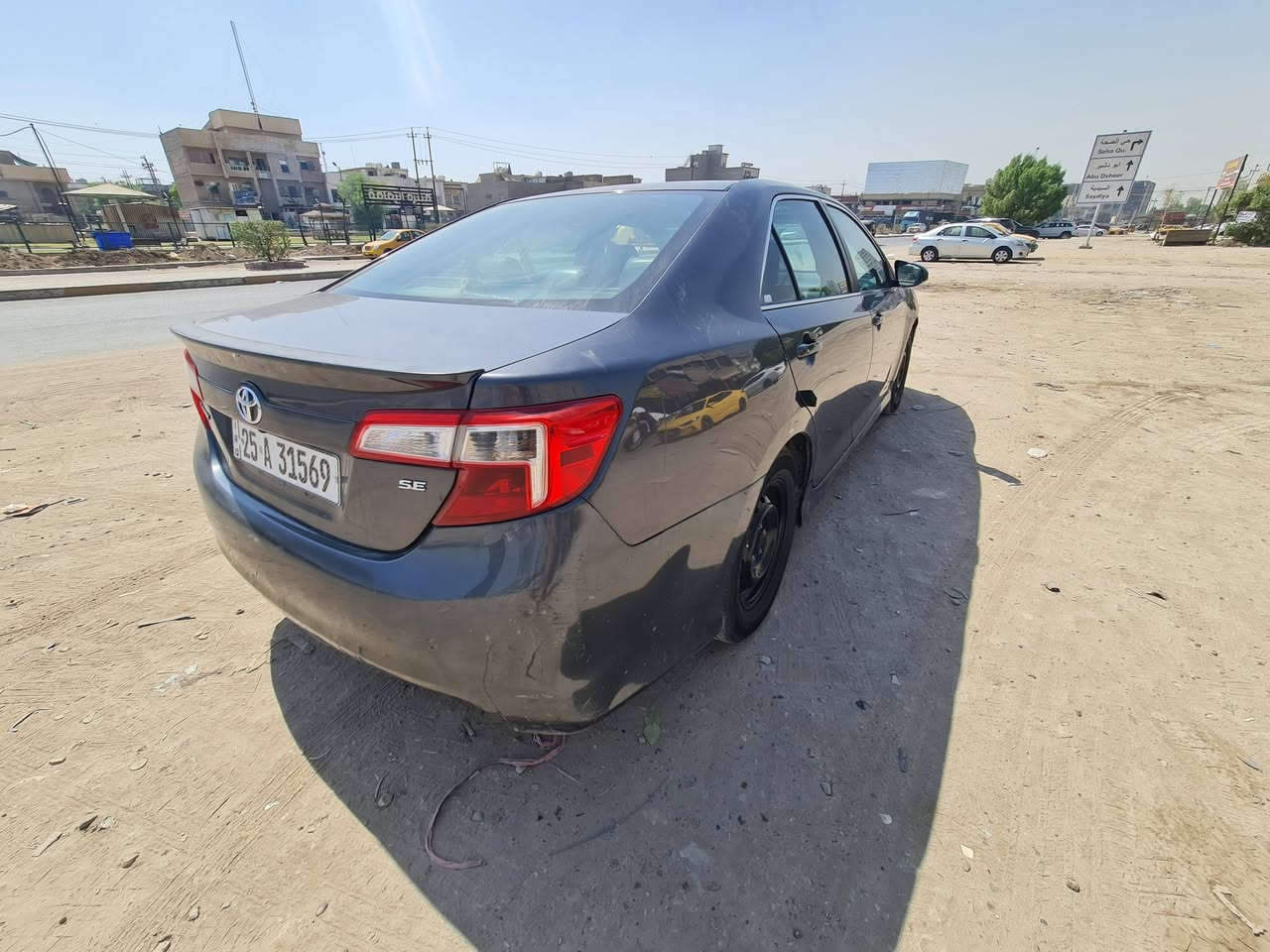 كامري موديل ٢٠١٣ 
رقم كركوك مشؤوع وطني بسمي

بيه قطع صبغ ابيع احزام 

تحكم ستيرن جهتين 

مثبت سرعة 

كير محرك مكفولات

سيارة ماشية ١٧٠

محرك ٢٥٠٠

كير ٦ نمر

تخم تاير جديد 

سيارة جاهزة من كل النواحي 

السعر ١١٥ 

الاتصال ***********

السيارة بغداد الدورة
