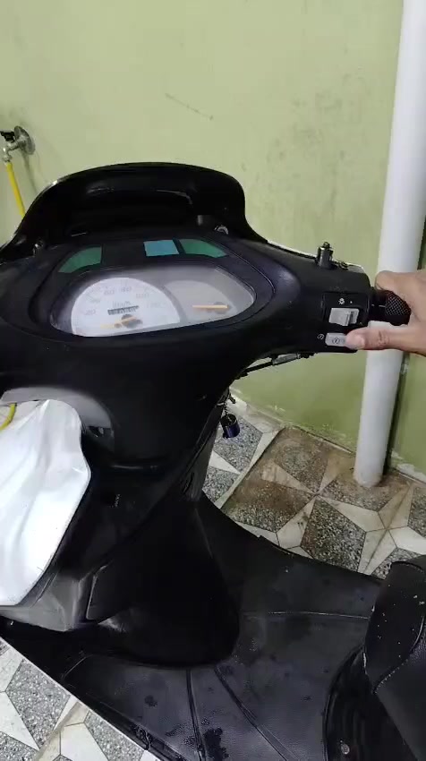 السلام عليكم من رخصة مدير الكروب
دراجه فراشه فحل للبيع مكفوله كفاله عامه 
برغي مامفتوح بيها العنوان النجف خان النص...السعر. 575 بيها مجال .. الخاص مفتوح👑👑


**إذا كنت صاحب هذا الإعلان وتريد حذفه لأي سبب، رجاءا أرسل رسالة إلى الدعم الفني**