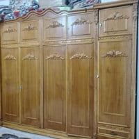 غرفة خشب • نضافته ٩٥٪ • كوفه شارع المعمل