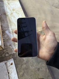 ايفون 13 كامرتين 128 ذاكرة بطارية %91 🔋 نضافة 100‎%‎ كامل ملحقات الاصل...