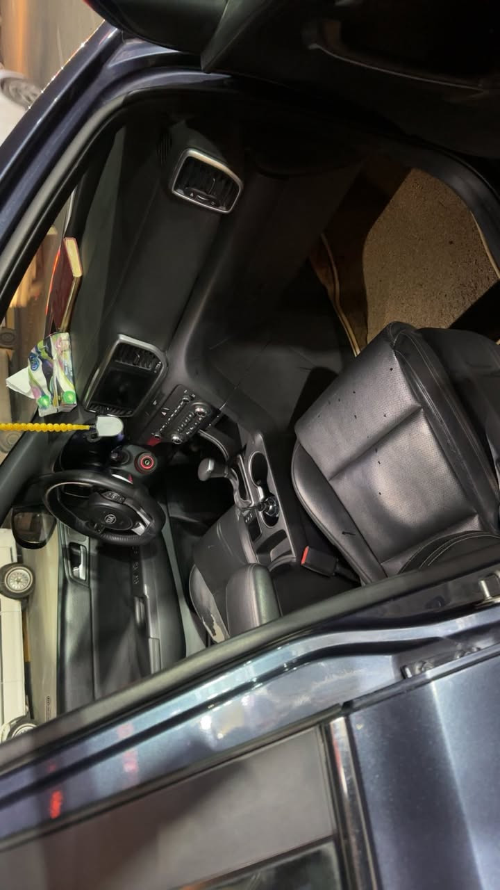 كيا سبورتج موديل٢٠ فئة الS

 رقم بغداد بسمي تحويل ثاني يوم

السعر 165 مجال بسيط

مواصفات 

- ⁠- تدفئة كشنات 

- ⁠- تبريد قطعتين 

- ⁠- كشنات جلد 

- ⁠- رادارات امامية خلفية

- -مري شفط

- ⁠- بنرامه سقف 

- ⁠- كشافات  

- ⁠- محركً جي دي اي 2400

الخاص مفتوح


**إذا كنت صاحب هذا الإعلان وتريد حذفه لأي سبب، رجاءا أرسل رسالة إلى الدعم الفني**