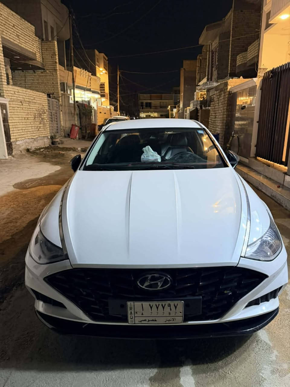 السلام عليكم للبيع سوناتا 2021 وارد كوري مواصفات خليجي
محرك 1600 تيربو 
سياره مكفوله من دعاميه للدعاميه 
تبريد تدفئة كشنات اماميه 
كشنات اماميه كهرباء 
كشنات خلفيه تدفئة 
ستيرن تدفئة 
خزن كشن 
مناخين تبريد فول 
برده للجام الخفي بلادي 
جامه خلفيه برده فول اوتو 
كير دكم 
قطعتين تبريد 
قياده ذاتيه 
تقديم سياره ورجوعها من البصمه 
بصمات ثنين 
اوتو هولد 
رادارات خلفيه اماميه 
حساسات
وبعد بيها مواصفات هوايه 
ملاحظة ((السيارة معوقيين وبعدلها سنة و٦ اشهر وتصير حرة وبيها كفالة عامة ))
السعر ١٦٠ بيه مجال بسيط
العنوان الرمادي


**إذا كنت صاحب هذا الإعلان وتريد حذفه لأي سبب، رجاءا أرسل رسالة إلى الدعم الفني**