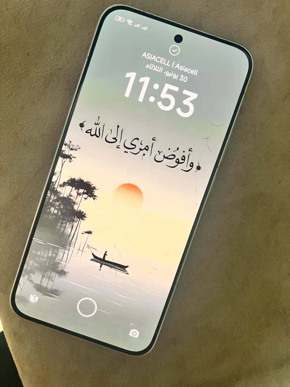 متوفر جهاز poco f7 مع كامل الملحقات 
الجهاز فقط شاشته مكسوره 
البطاريه🔋98
عدد دورات الشحن 255 
ذاكره256
الجهاز نضيف خدش مابي ماعدا الشاشه مكسوره فقط 
للتواصل ماسنجر او واتساب على الرقم أدناه 
***********
