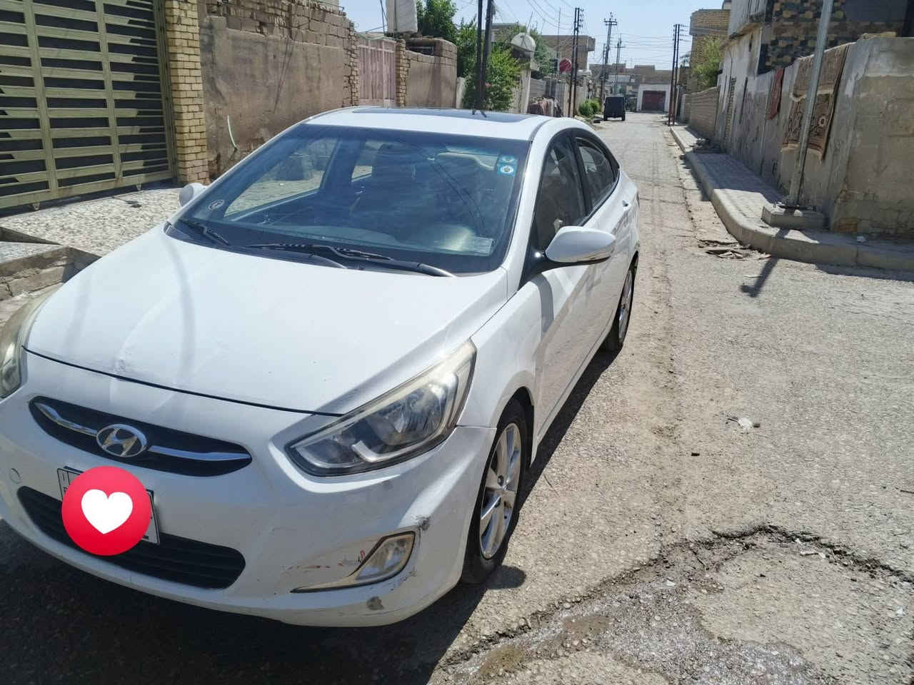 سياره البيع نوع اكسنت موديل 16
وارد خليجي ) رقم نكليزي ميسان بسمي
سياره كفاله كير ومكينه
بيه بارد بجم لايسر الامامي والبقيه تكحيل بسيط)
 سياره جاهزه ناقصه غاز تبرد فقط 
السعر 115 وبيه مجال قليل
 الستفسار ***********
