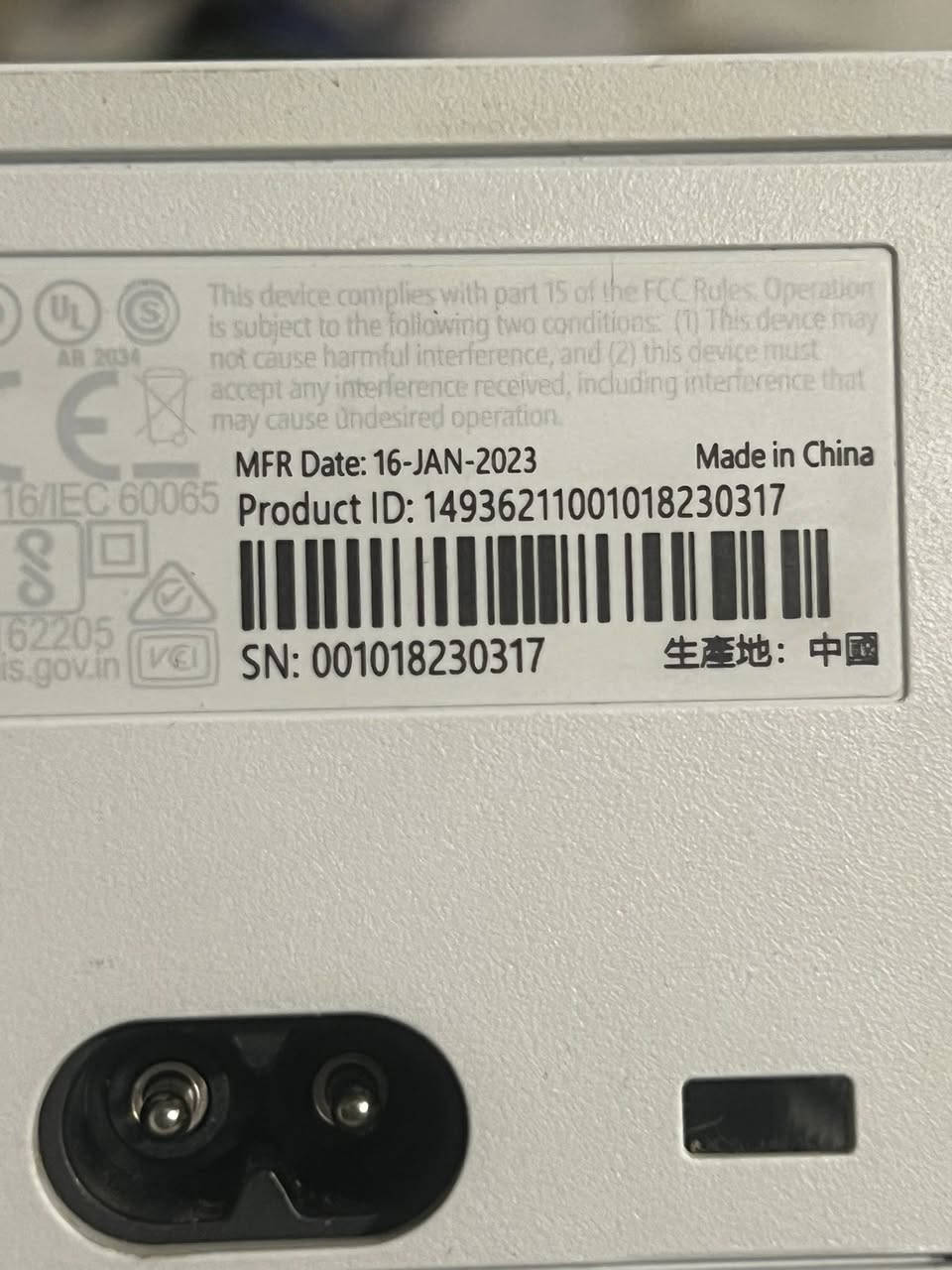 اكس بوكس سيريس 512 gb
انتاج 2023
اس حيل حيل نظيف مامفتوح شرط لوك ستيكر 
جوستك بلادي وغراضه كله بلادي شرط الفحص والضمان 
السعر 325
متوفر توصيل جميع المحافظات 

واتساب ***********
