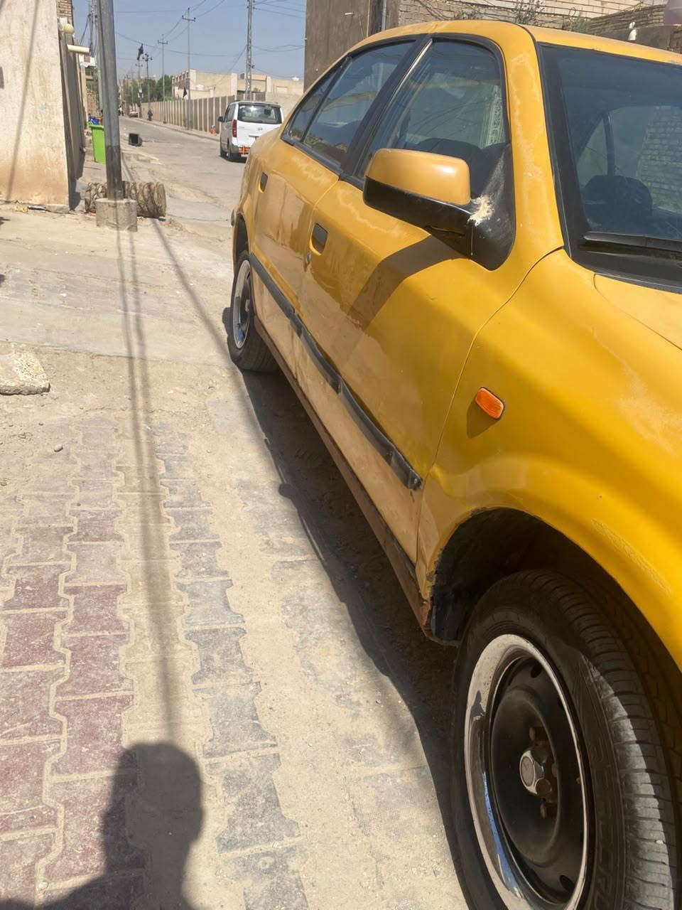 السلام عليكم ورحمه الله وبركاته 
سمند 11 بسمي سنويه لغايه 2027
مكينه وكير نضيفه 
حداديه عامه جديده السعر 27وبيها مجال المكان العماره مركز 
***********
