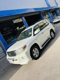 لاندكروز 2010 مكفولة من صبغ بيهة بارد عل كد صبع جاملغ باقي مكفولة. سيا...